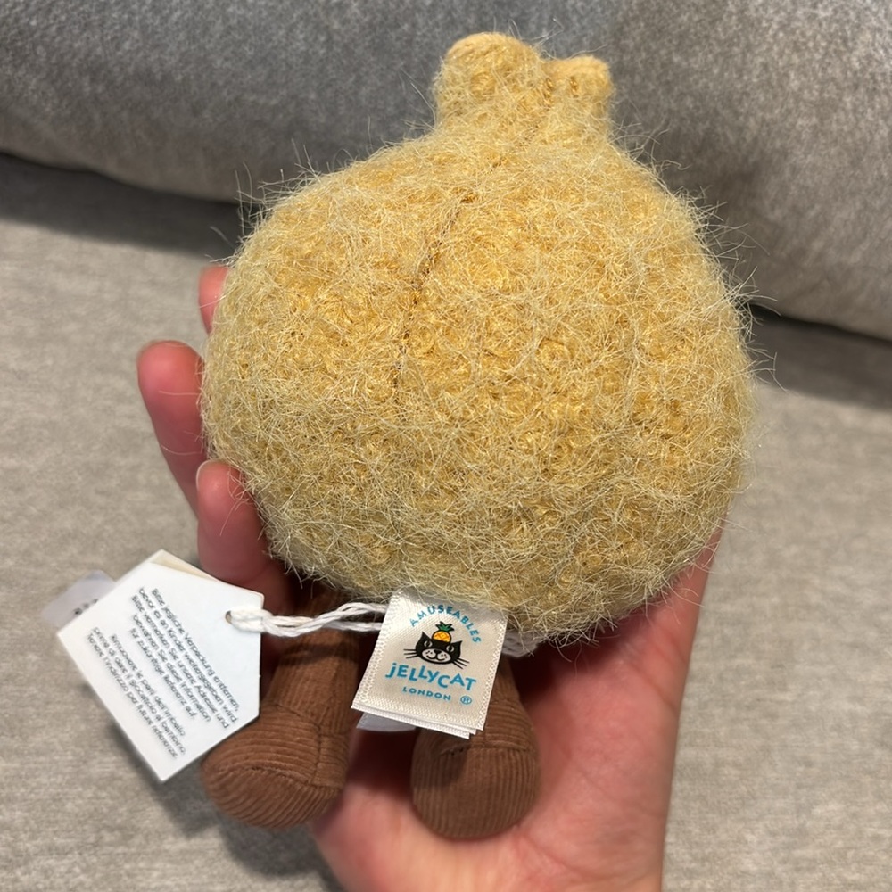 Jellycat Amuseables Yellow Onion Plush - Picture 2 of 3